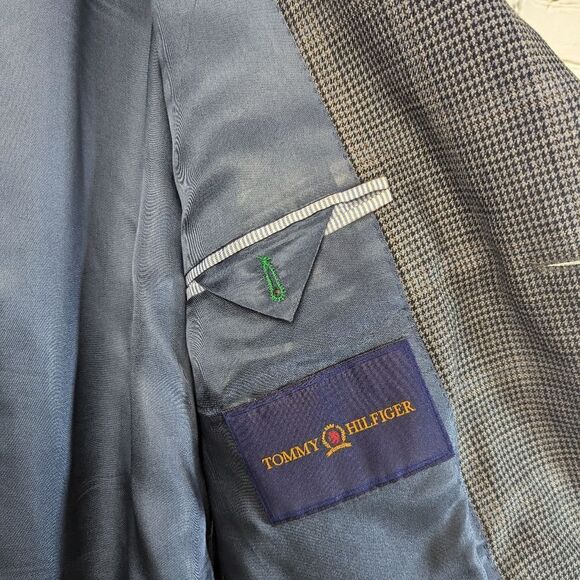Tommy Hilfiger Wool sports coat, blazer jacket, Grey and blue houndstooth 44T - Picture 2 of 7